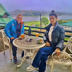 Hotel Queens, Nuwara Eliya